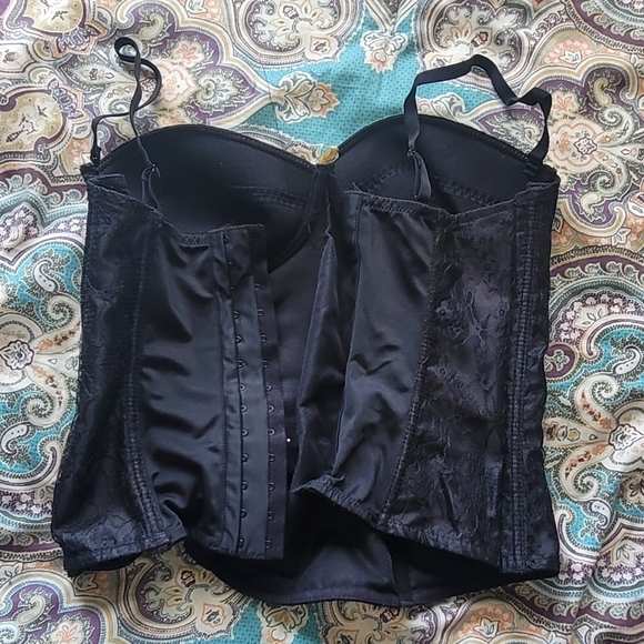 Womens Pirate Costume size Meduim - Picture 7 of 8